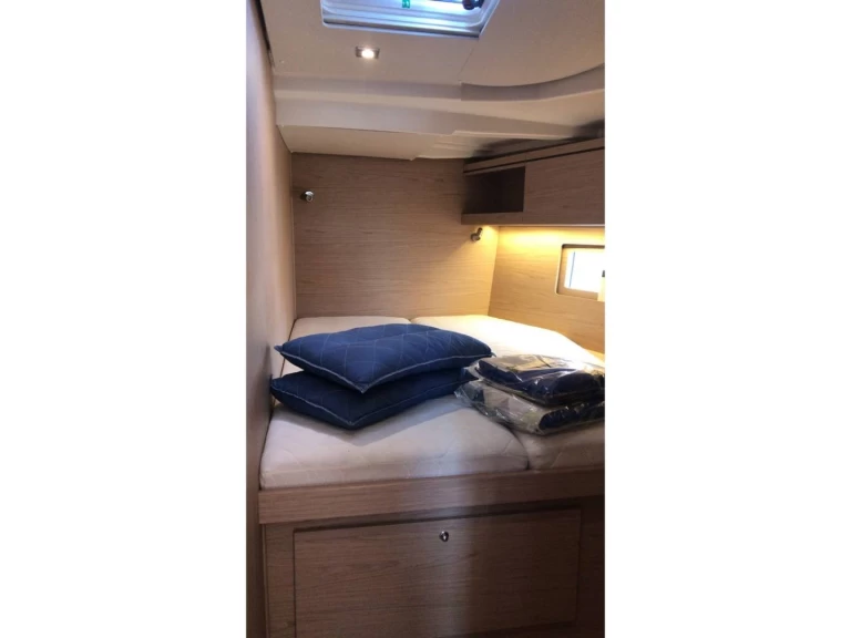 Alquiler Velero Bénéteau con o sin  título de navegación