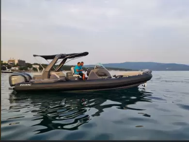 Alquiler Neumática Zodiac Medline 9 en Mošćenička Draga | SamBoat