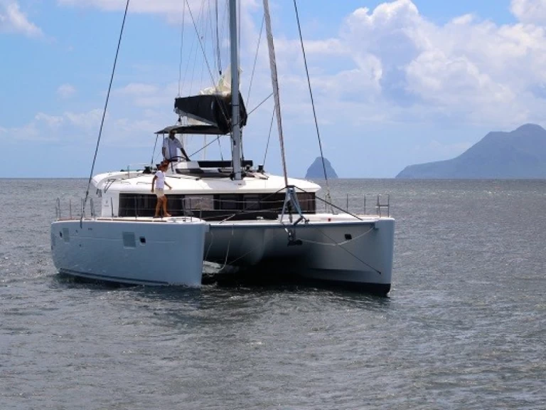 Alquiler de Lagoon Lagoon 450 en Saint Vincent (Island)