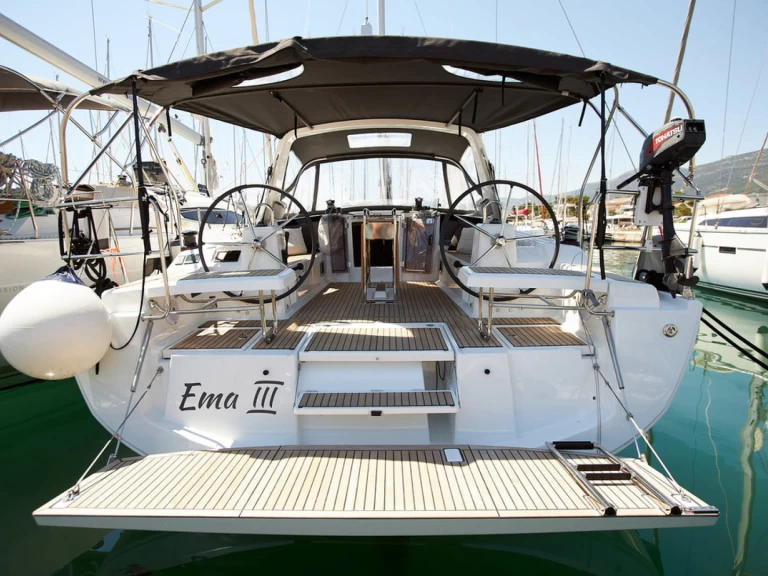 Alquiler Kaštela - Bénéteau Oceanis 41.1 en SamBoat