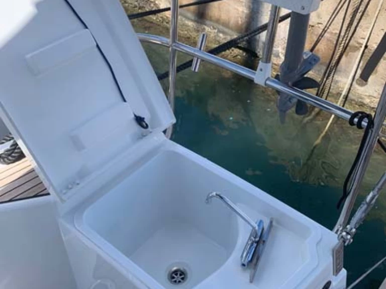 Alquiler de Jeanneau Sun Odyssey 440 en San Miguel De Abona