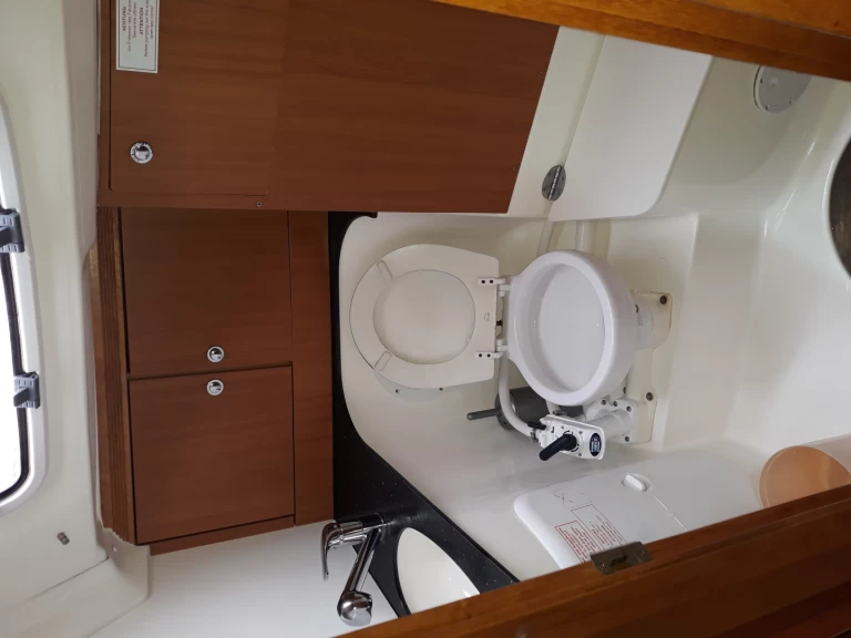 Alquiler Velero Bavaria con o sin  título de navegación