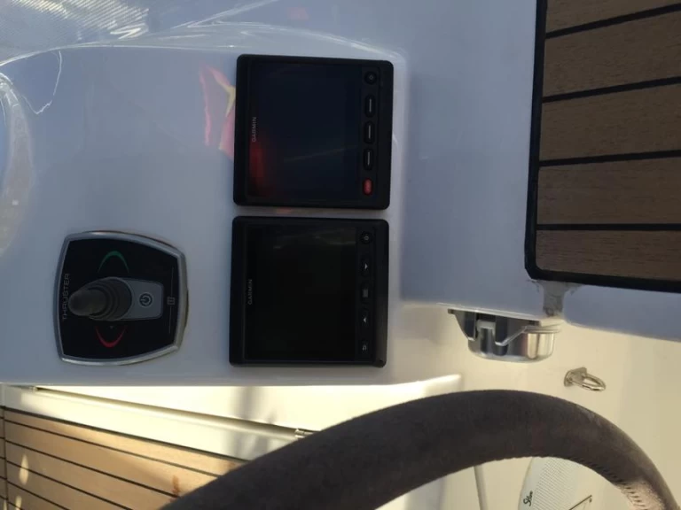 Alquiler de embarcaciones Bavaria Cruiser 41 enCos en Samboat