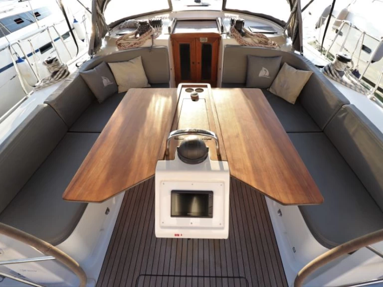 Bavaria Cruiser 46 de alquiler a Castellammare di Stabia