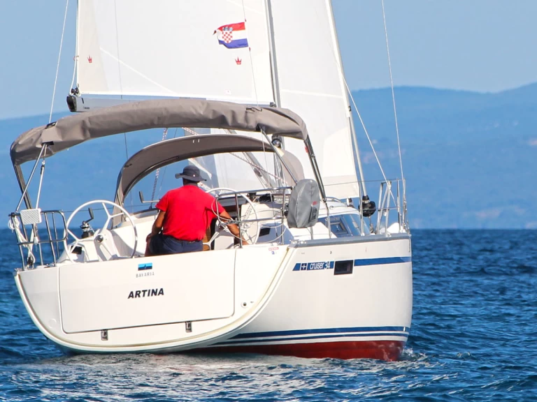 Alquiler Split - Bavaria Cruiser 34 en SamBoat