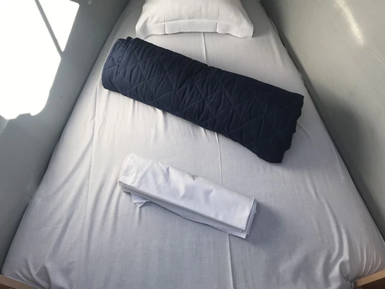 Alquiler Catamarán Lagoon con o sin  título de navegación