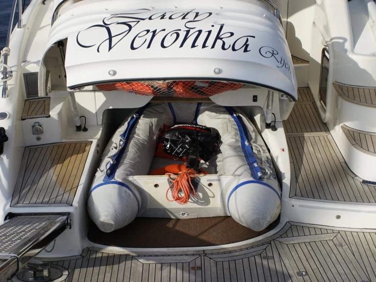 Yate de lujo para alquilar Punat al mejor precio