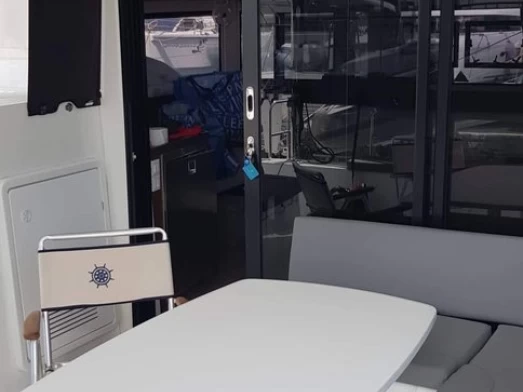 Alquiler de embarcaciones Lagoon Lagoon 42 enSalamína en Samboat