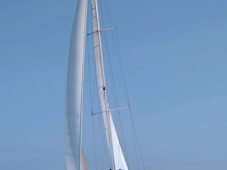 Alquiler de Bénéteau Oceanis 54 en Salamína