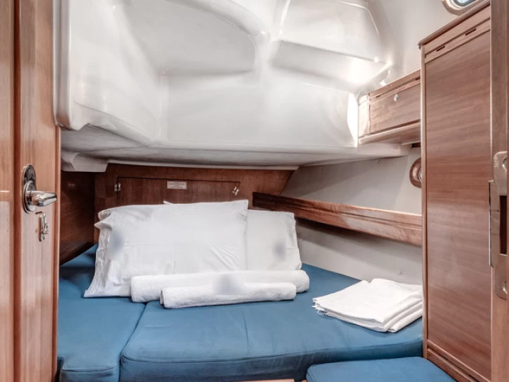 Alquiler de Bavaria Bavaria 39 Cruiser en Palero