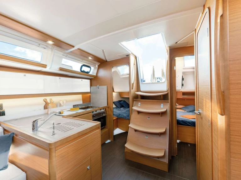 Alquiler de embarcaciones Dufour Dufour 390 enParham Town en Samboat