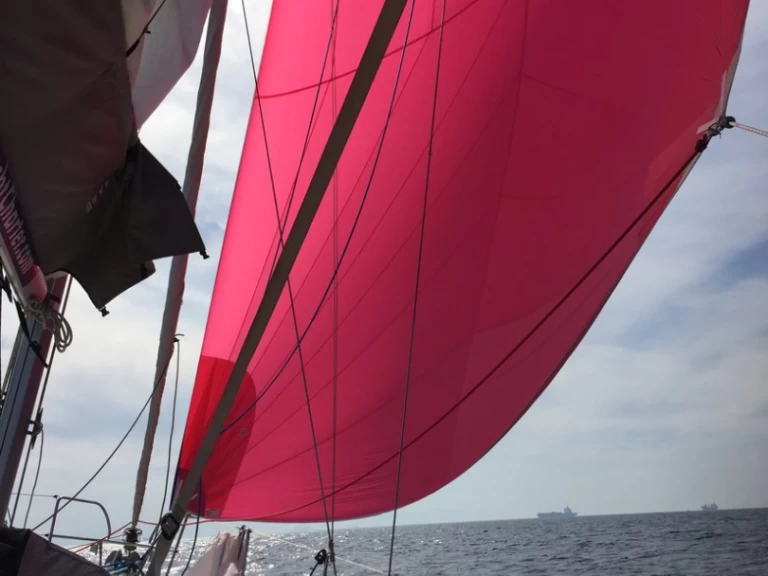 Alquiler de embarcaciones Bénéteau Oceanis 37 enParos (Isla) en Samboat