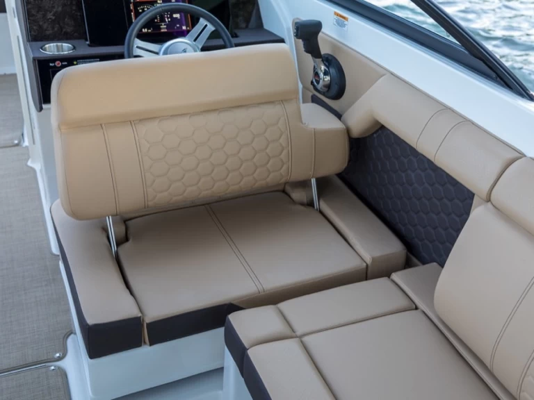 Alquiler Lancha Sea Ray con o sin  título de navegación