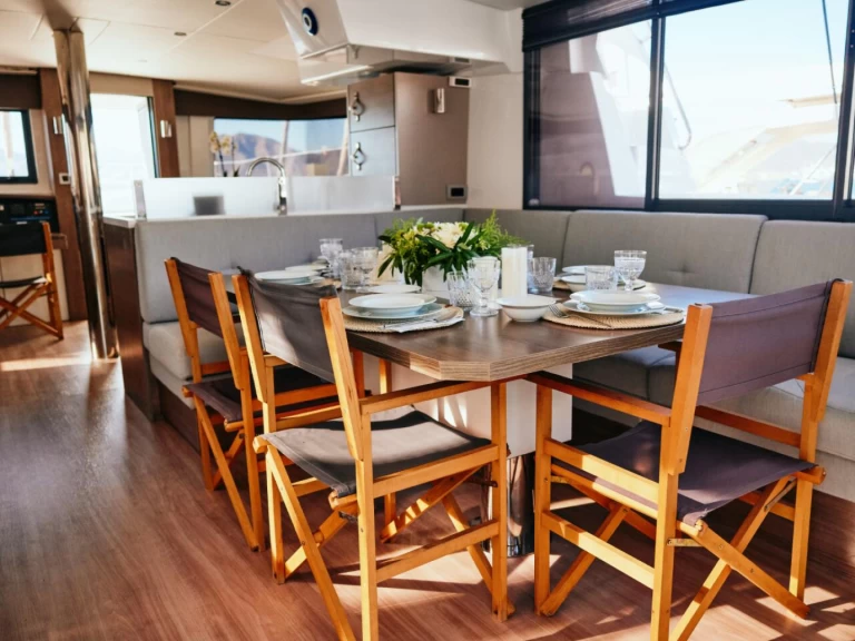 Alquiler Catamarán Bali con o sin  título de navegación