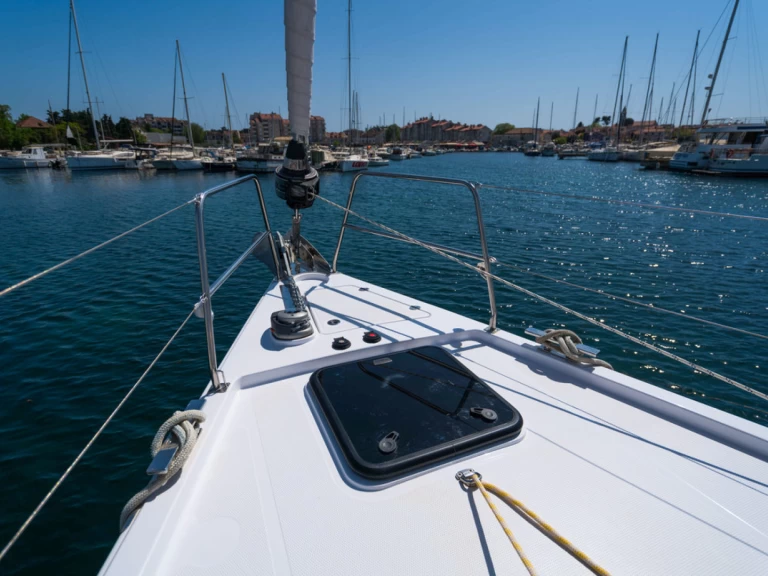 Alquiler de Elan Impression 50 en Biograd na Moru