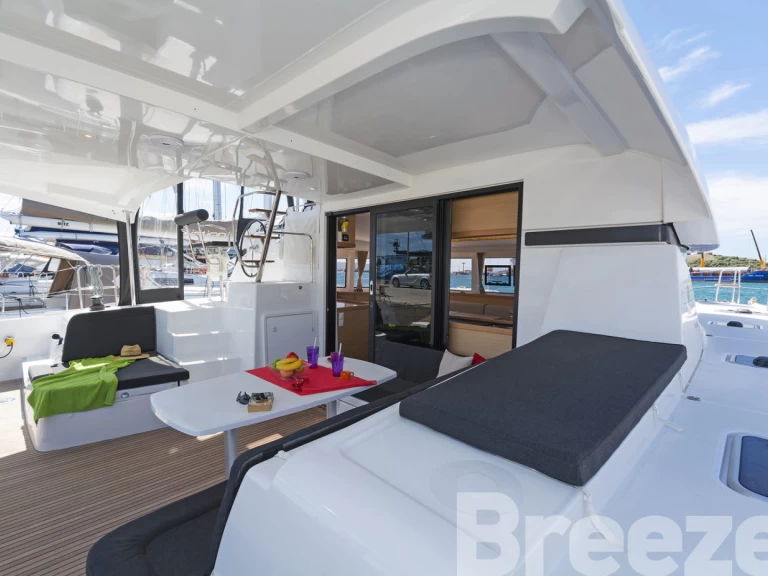 Alquiler Catamarán Lagoon con o sin  título de navegación