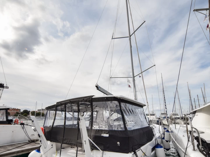 Alquiler de Jeanneau Sun Loft 47 en Zadar