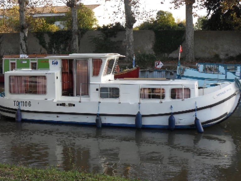 Alquiler Casa flotante en Chenillé-Changé - Classic Penichette 935 W