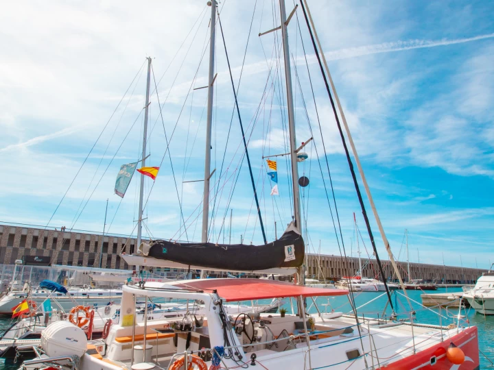 Alquiler Catamarán en Marina Vela - Ocean Voyager 36 