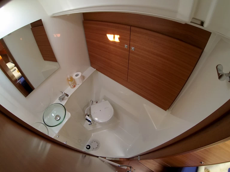 Alquiler de Dufour Dufour 460 Grand Large en Šibenik