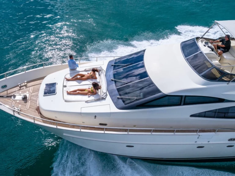 Alquiler de Azimut 70 Seajet en Palma de Mallorca