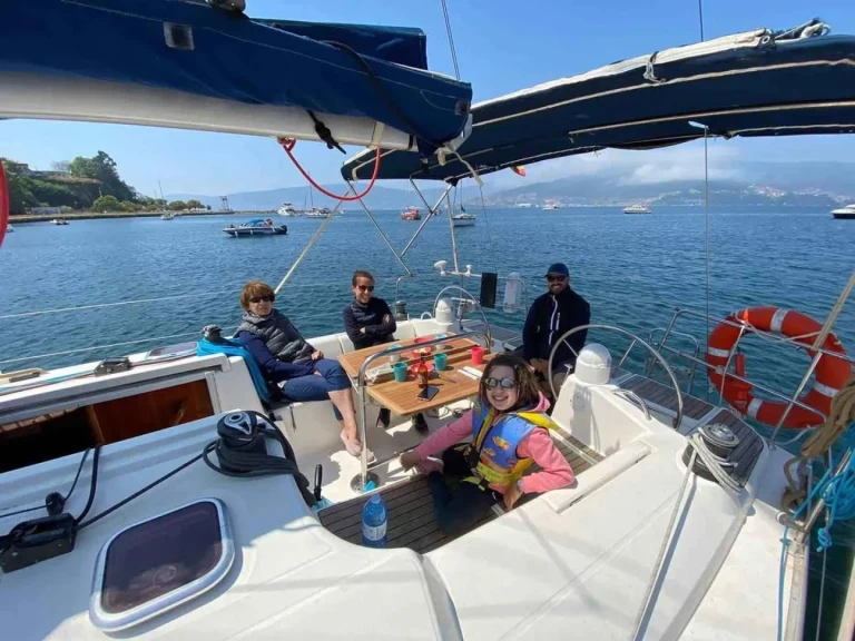 Alquiler de embarcaciones Dufour Dufour 385 Grand Large enPortimão en Samboat