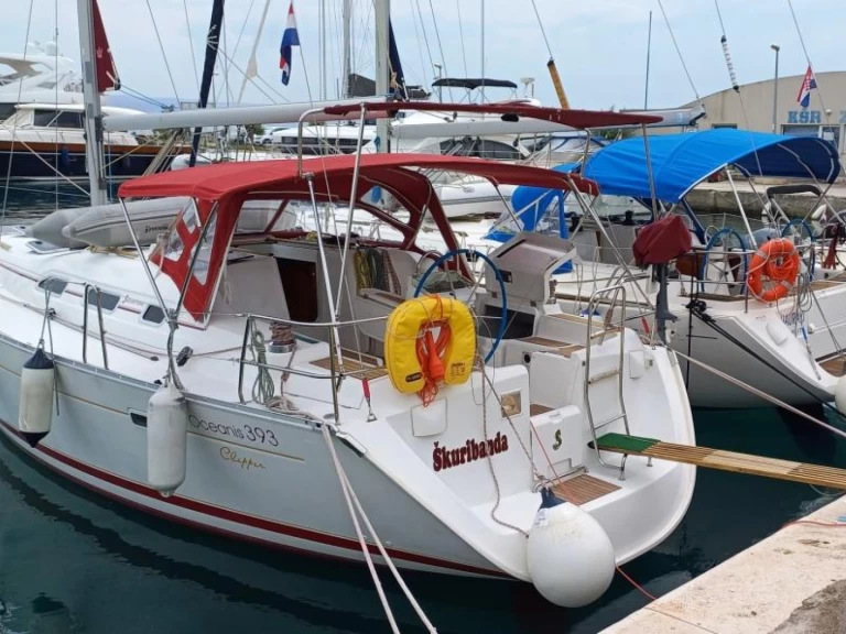 Alquiler Velero Bénéteau con o sin  título de navegación