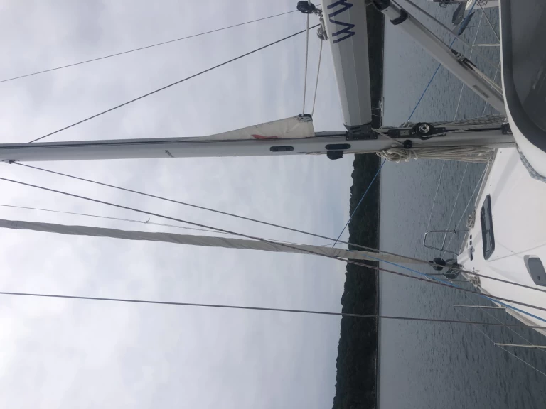 Alquiler Velero Elan con o sin  título de navegación