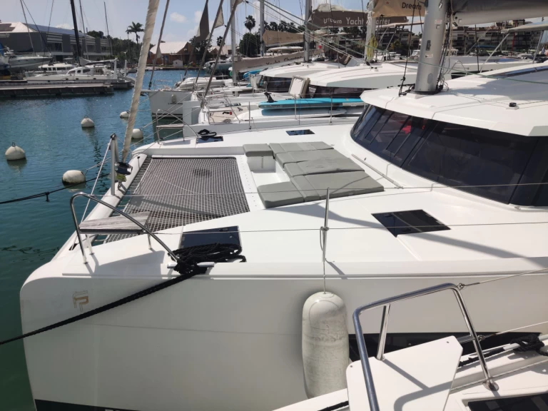 Alquiler Bas du Fort - Fountaine Pajot Astrea 42 en SamBoat