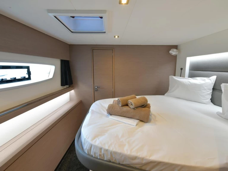 Alquiler Catamarán en Álimos - Fountaine Pajot Saona 47