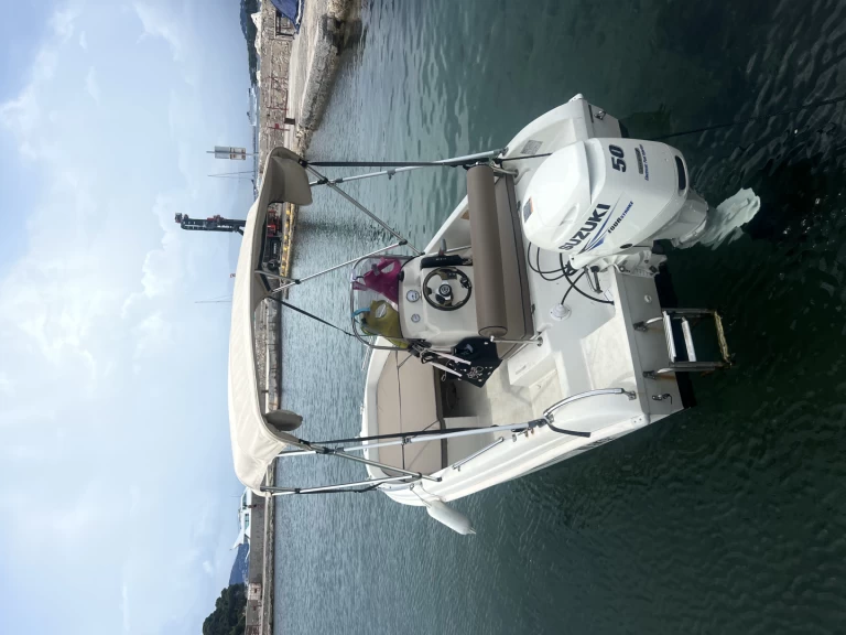 Alquiler de embarcaciones Karel Karel V 160 enMandelieu-la-Napoule en Samboat