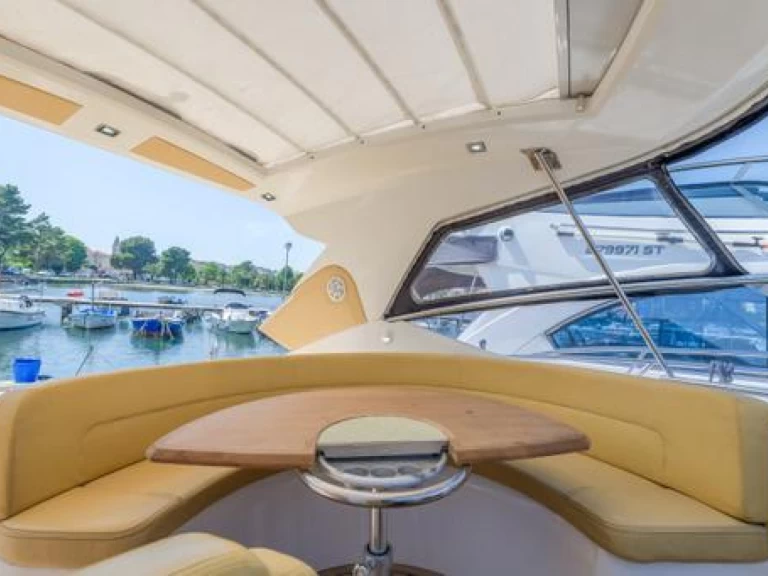 Alquiler de barcos Split barato de C42