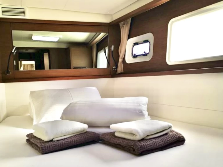 Alquiler de embarcaciones Lagoon Lagoon 450 F enPrimošten en Samboat