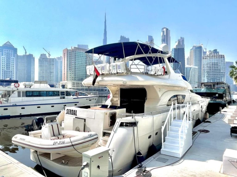 Alquiler Yate de lujo en Dubai Marina - de bris italian 85