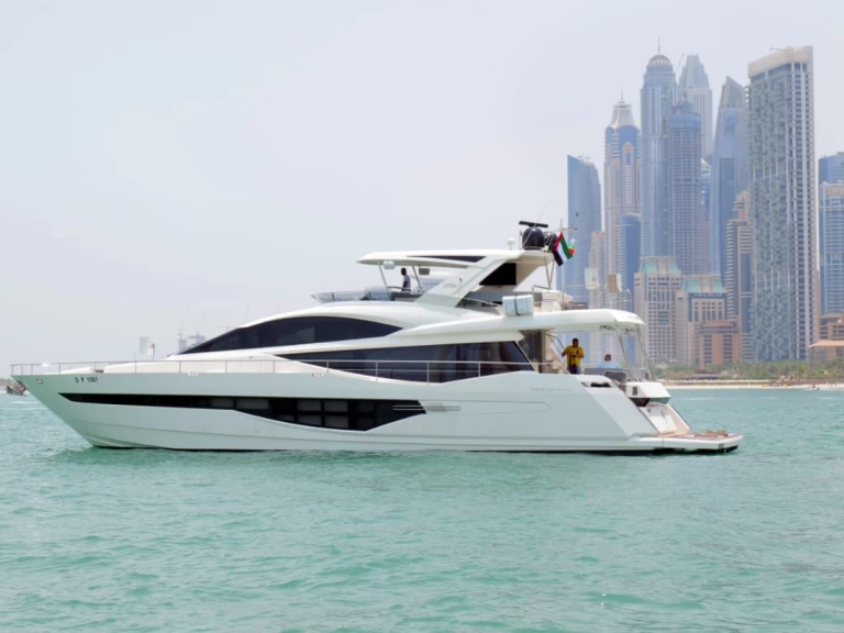 Alquiler de Galeon Galeon 260 en Dubai Marina
