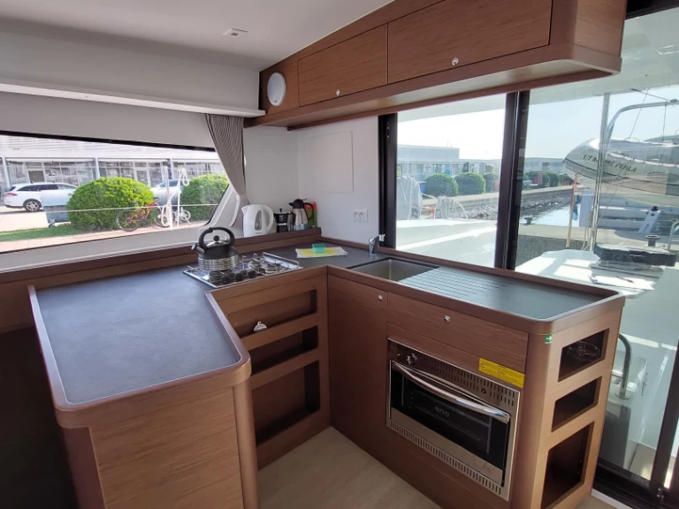 Alquiler Catamarán en Sukošan - Lagoon Lagoon 42