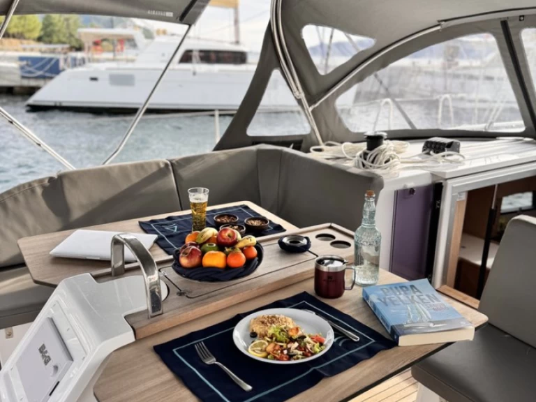 Alquiler de Velero, con o sin patrón Bavaria Marmaris