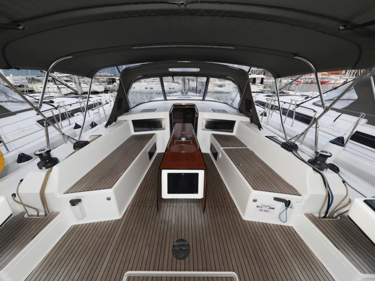 Alquiler de embarcaciones Dufour Dufour 470 enBiograd na Moru en Samboat