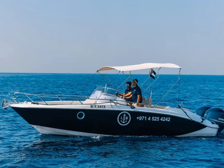 Alquiler de Lancha, con o sin patrón Custom Made Dubai Marina