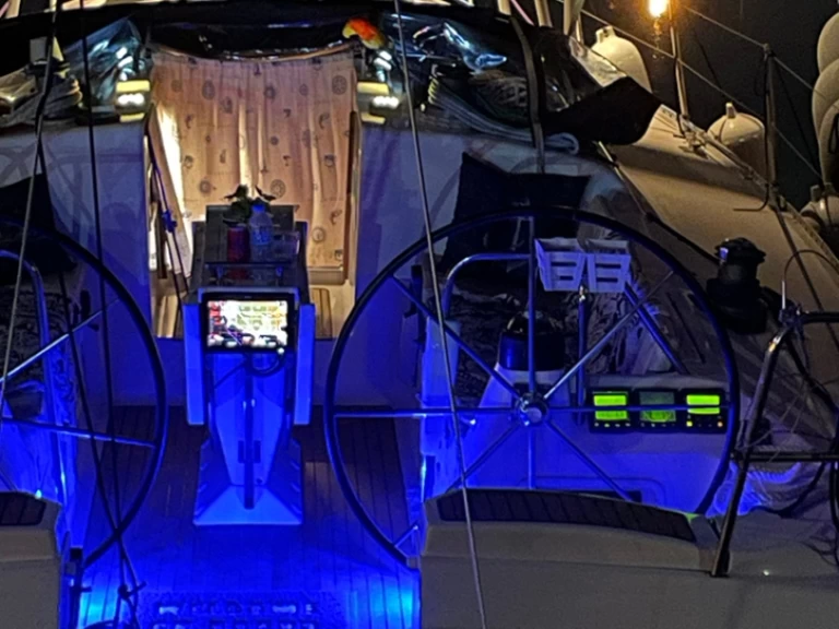 Alquiler Velero Elan con o sin  título de navegación