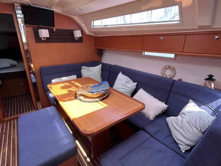 Alquiler de Bavaria Cruiser 41 en Deme of Volos