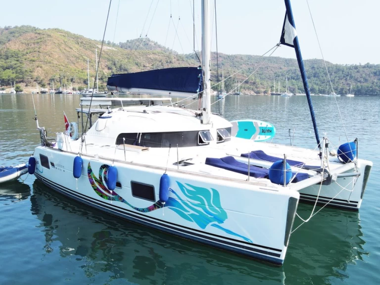 Catamarán para alquilar Fethiye al mejor precio