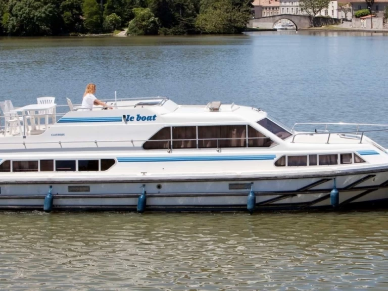 Standard Classique de alquiler a Vinkeveen