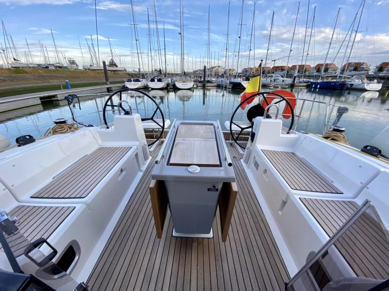 Alquiler Velero en Kromme Hoek - Bénéteau Oceanis 411