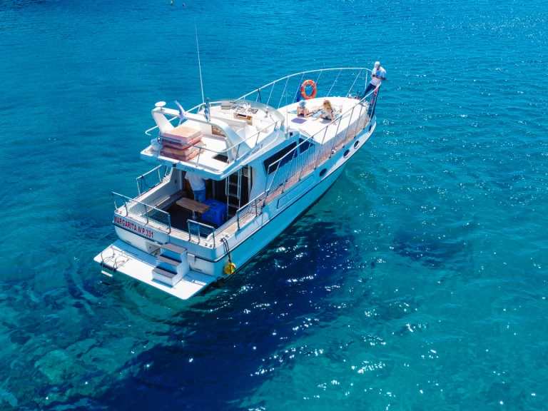 Alquiler de Piantoni Evolution 39 en Rhodes (Ciudad)