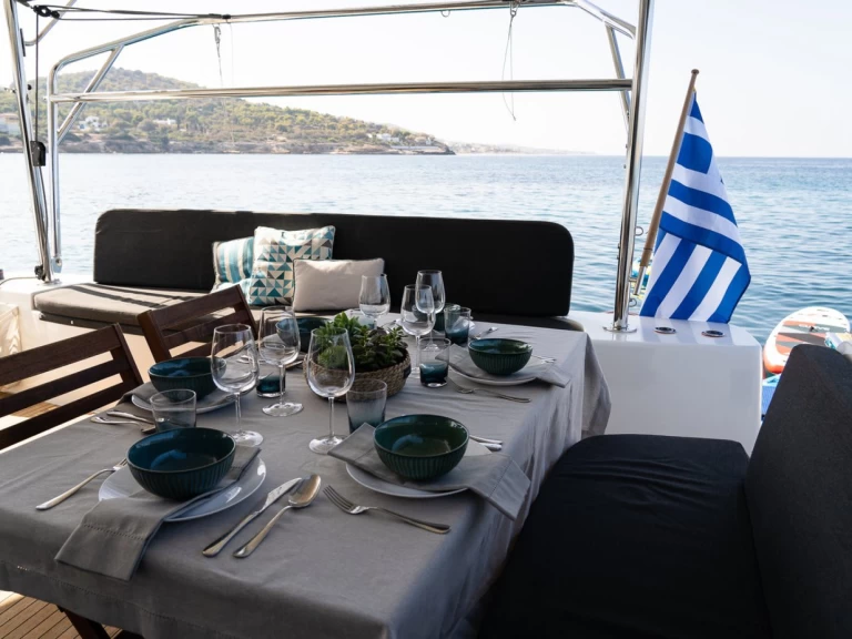 Alquiler Catamarán Lagoon con o sin  título de navegación