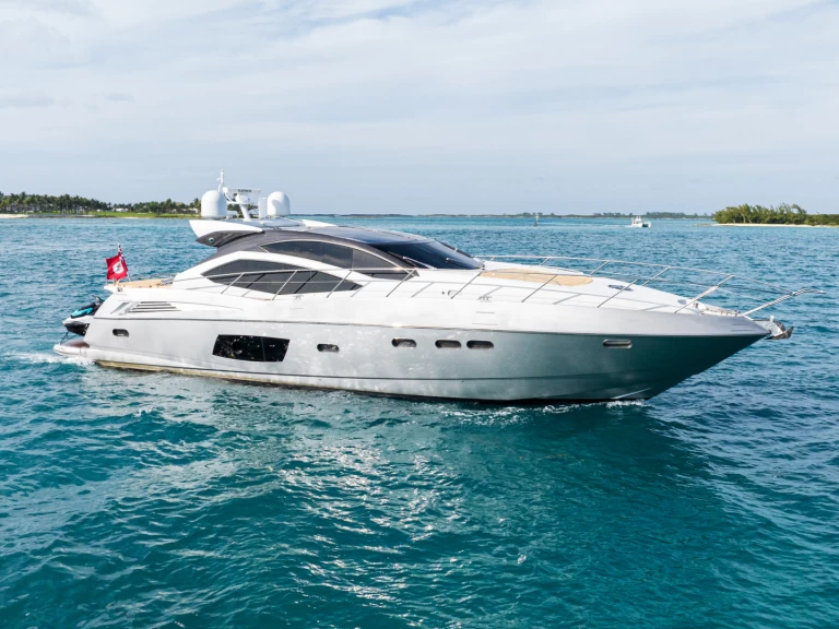 Sunseeker Predator 64 de alquiler a Nassau