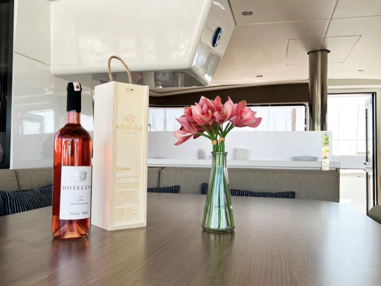 Alquiler Catamarán Bali con o sin  título de navegación