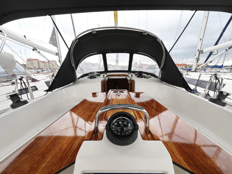 Alquiler de Velero, con o sin patrón Bavaria Biograd na Moru