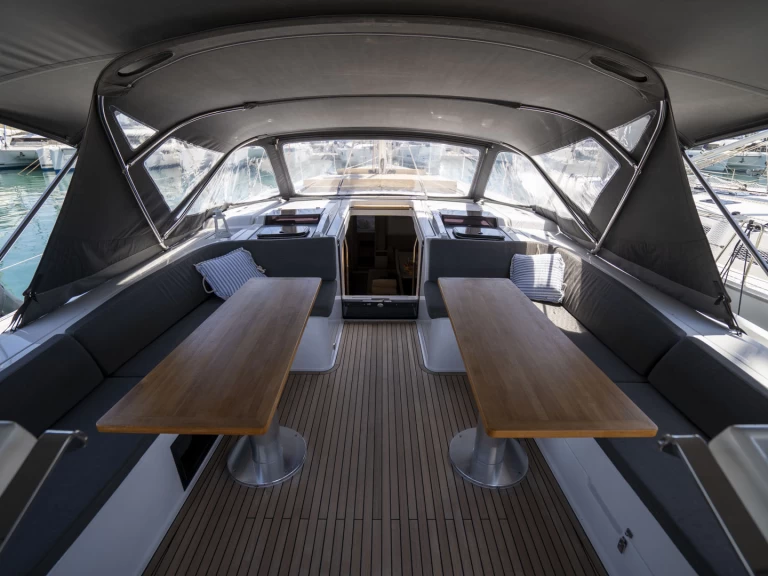 Hanse Hanse 548 de alquiler a Seget Donji